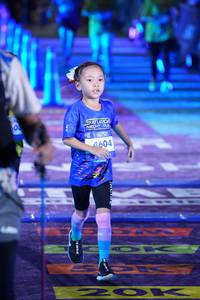 BIB: 4604
                            <button type="button" onclick="openModal(26256673)" class="btn btn-primary btn-sm float-right btn-popup" data-toggle="modal" data-target=".modal-high-quality">
                        <i class="fas fa-shopping-cart"></i> Add to Cart
                    </button>
                                            <button type="button" onclick="isThisMe(26256673, true)" class="btn btn-success btn-sm float-right btn-popup btn-isme hidden" data-toggle="tooltip" data-placement="bottom" title="นี่คือรูปของคุณใช่ไหม คลิกที่นี่เพื่อเอาเข้าอัลบั้ม">
                        <i class="fas fa-plus"></i> Add to album
                    </button>
                    <button type="button" onclick="isThisMe(26256673, false)" class="btn btn-warning btn-sm float-right btn-popup btn-isnotme hidden">
                        <i class="fas fa-ban"></i> Remove from album
                    </button>